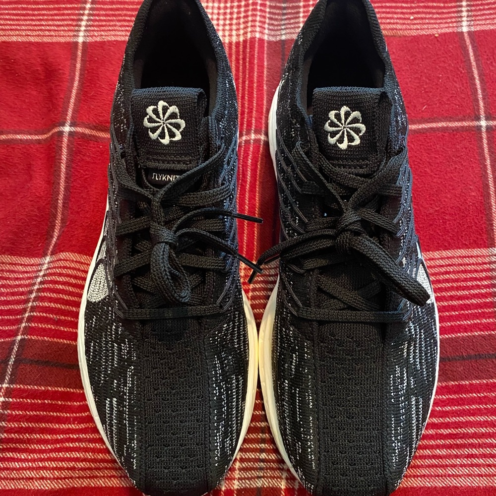 Nike Black and White Sneakers